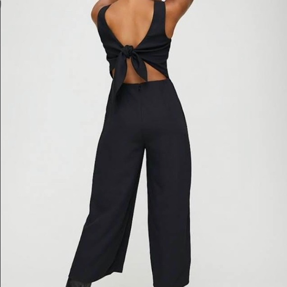 Aritzia Ecoulement jumpsuit - scoop neck with back tie. - Picture 1 of 3